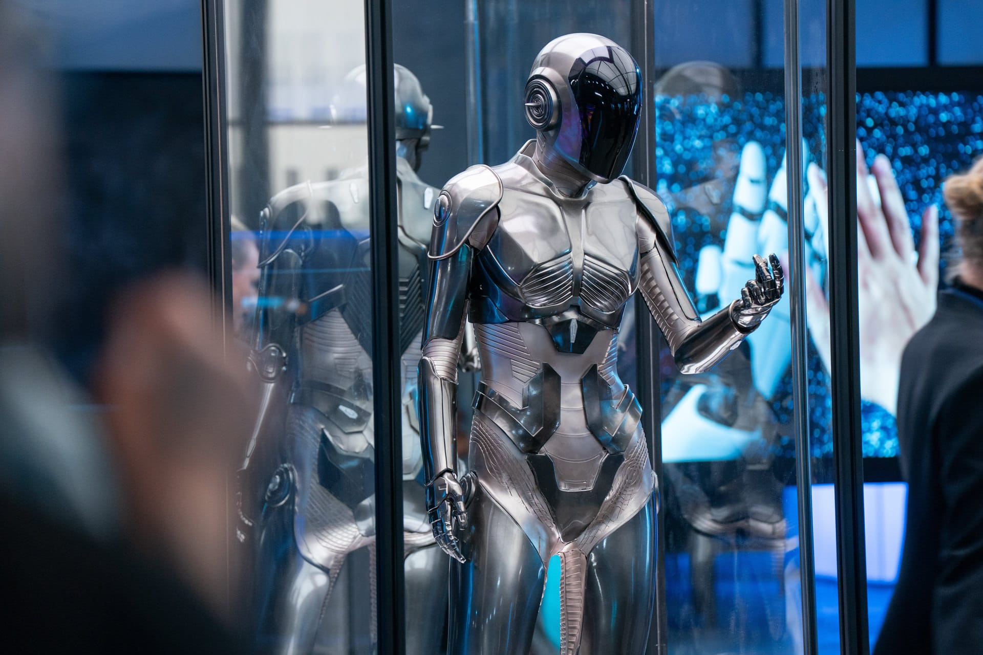 Blending Practical and Digital Effects: The M3GAN Method