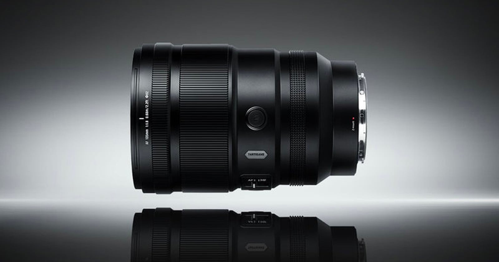 7Artisans 135mm f/1.8 AF Full Frame Lens — product shot