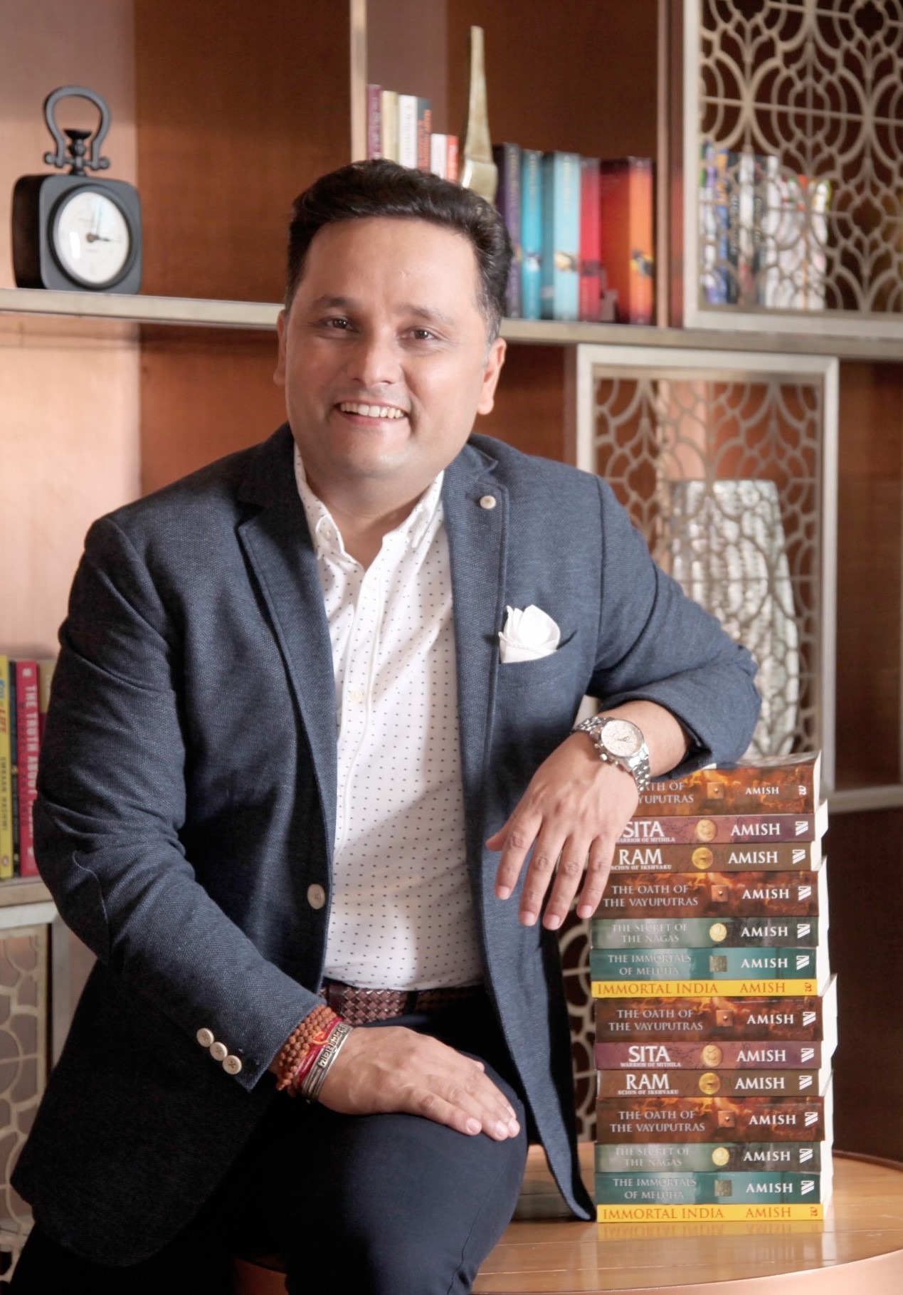 Amish Tripathi (Wikipedia)