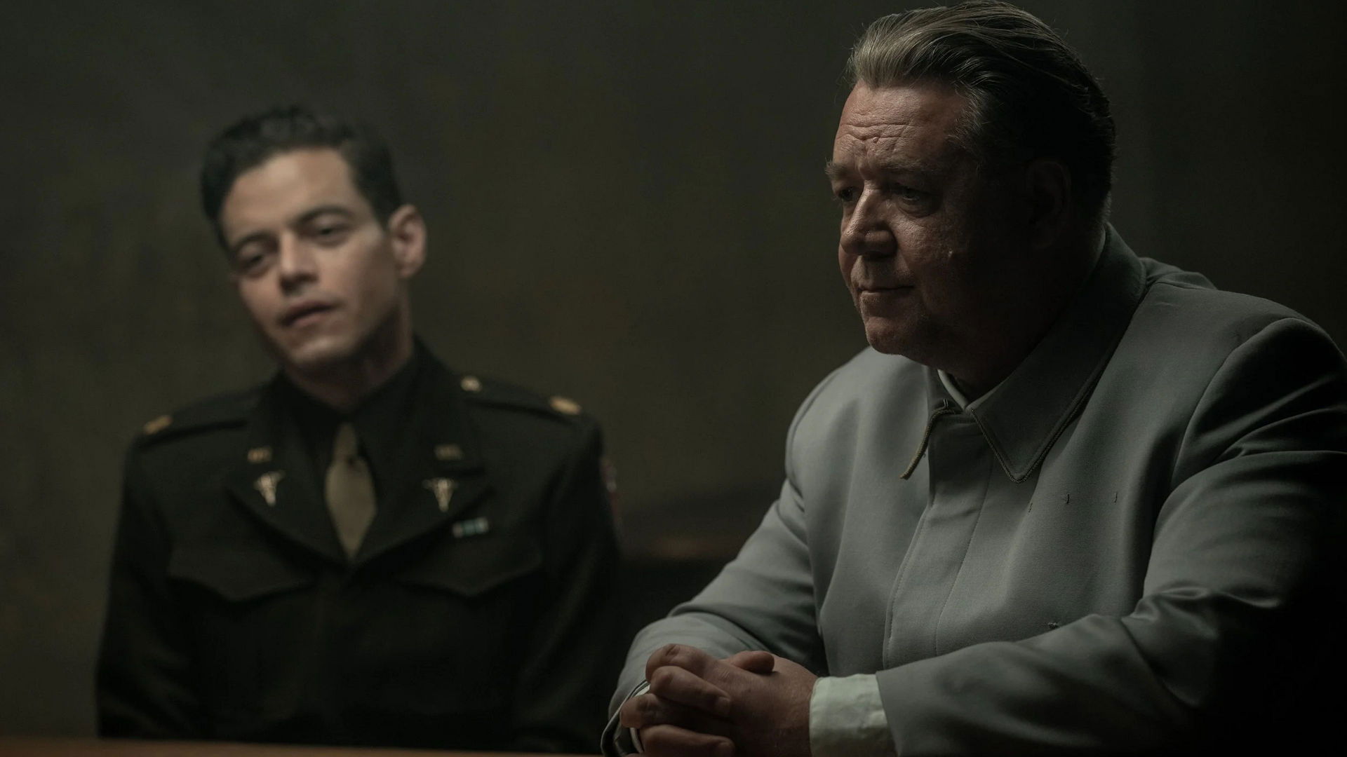 Nuremberg still, Douglas Kelley and Hermann Goring in a tense cell interview